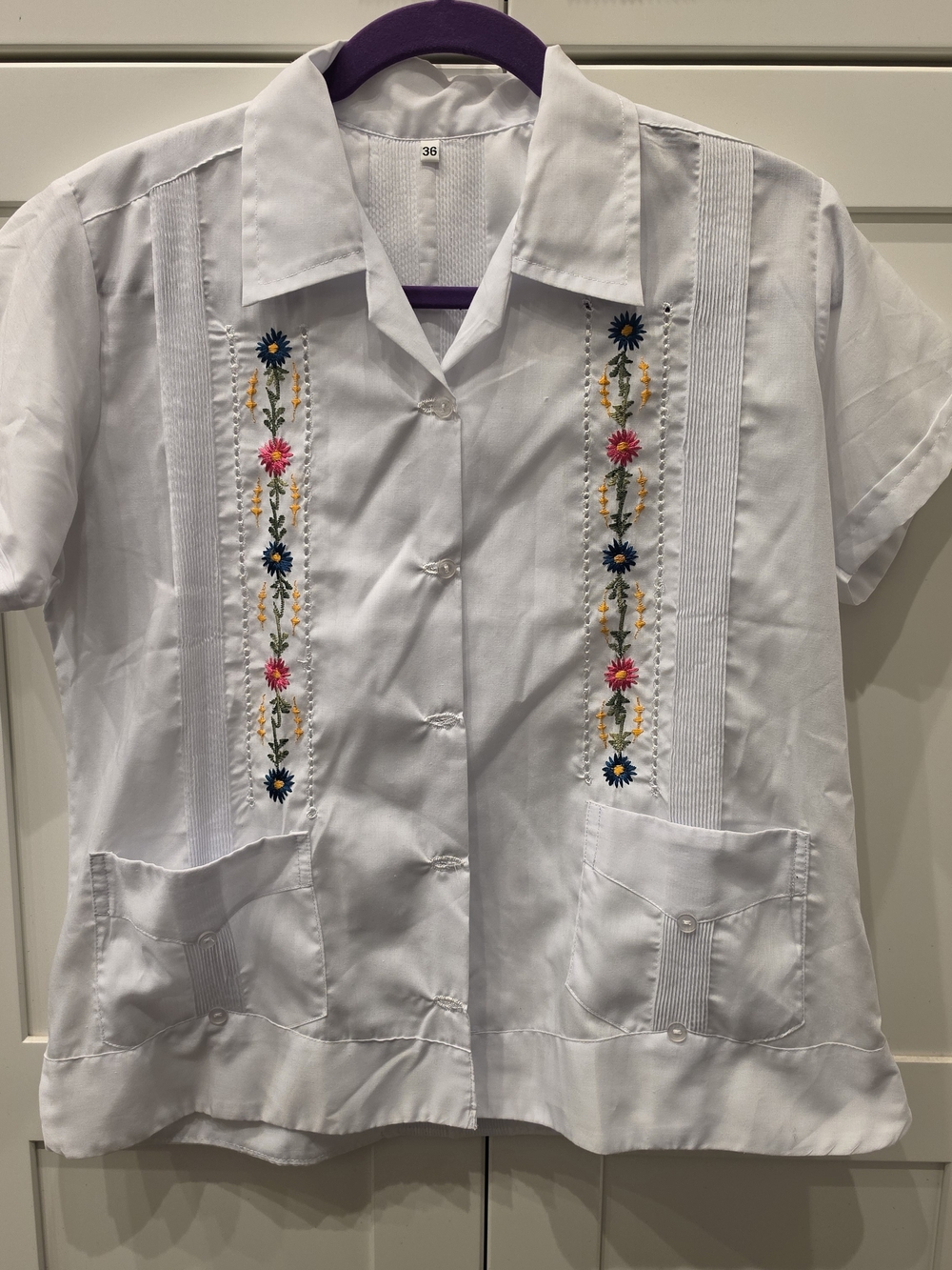 White Short-Sleeve Embroidered Shirt - Guayabera